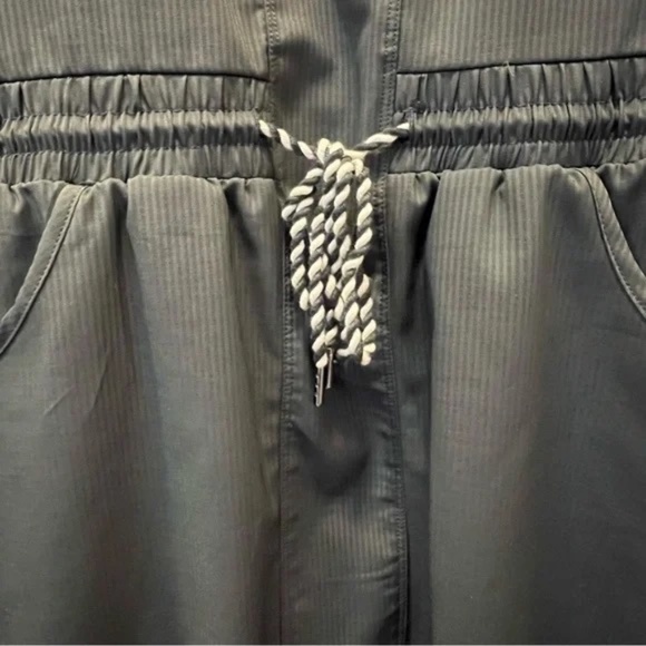 Freedom Trail by Kyodan Medium Sleeveless V-Neck Dress - Picture 4 of 7